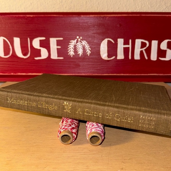 SIGNED COPY MADELEINE L’ENGLEA Circle of Quiet - Picture 3 of 8